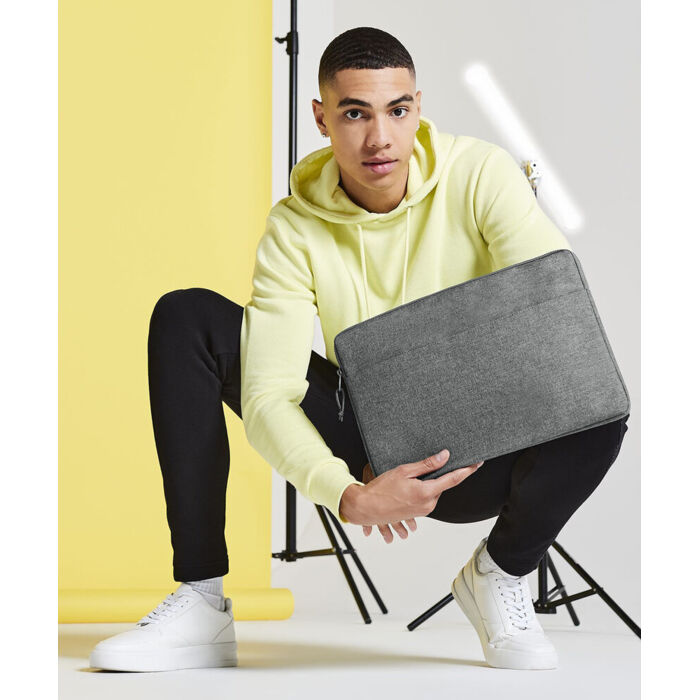 Essential 15&quot; laptop case Thumbnail